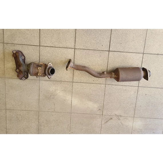 NISSAN NOTE (E12) 1.2 benzin HR12 Katalizátor 