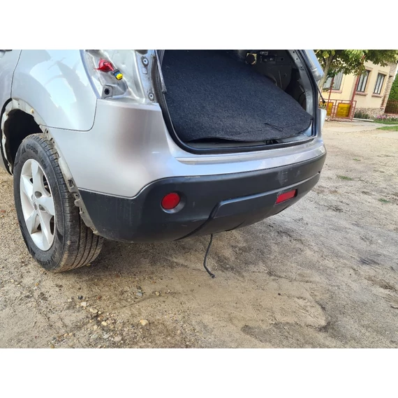 NISSAN QASHQAI (J10) Hátsó lökhárító