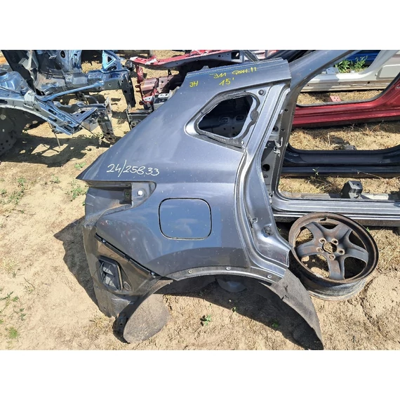 NISSAN QASHQAI II (J11) Jobb hátsó sárvédő, negyed