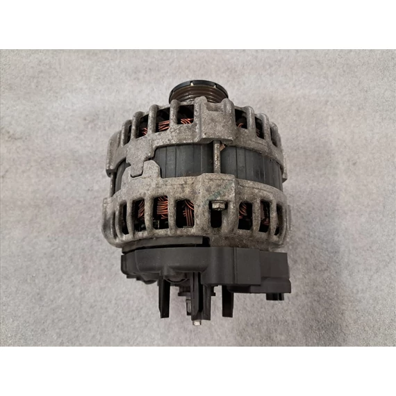 NISSAN QASHQAI (J11) 1.2 DIG-T Generátor 231004BE0B-E