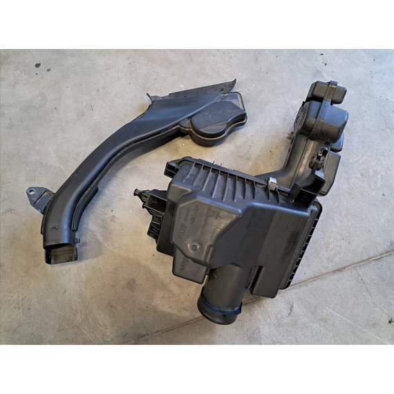 NISSAN QASHQAI (J11) 1.2 DIG-T Levegőszűrőház 4ED0A