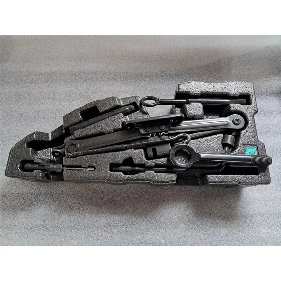 HYUNDAI SANTA FE III (DM) Emelő készlet, szerszám készlet