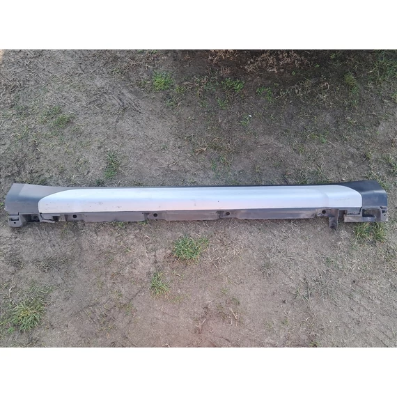 SUZUKI SX4 S-CROSS (JY) Bal küszöb burkolat, spoiler 77241-61M0