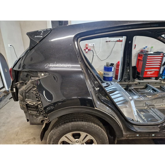 KIA SPORTAGE (QL) jobb hátsó sárvédő negyed
