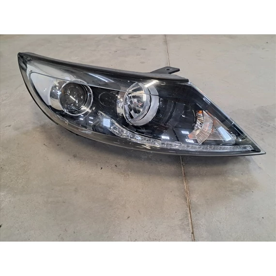 KIA SPORTAGE (SL) FACELIFT Jobb fényszóró