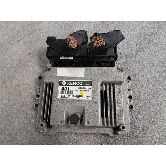 KIA SPORTAGE (SL) 1.6 GDI G4FD Motorvezérlő 39110-2BAH1