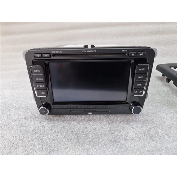 SKODA SUPERB II (3T) COLUMBUS navigációs fejegység 3T0035680E