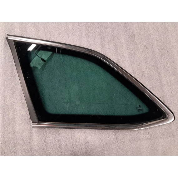 SKODA SUPERB III (3V) KOMBI Bal C oszlop oldalüveg  3V9845297