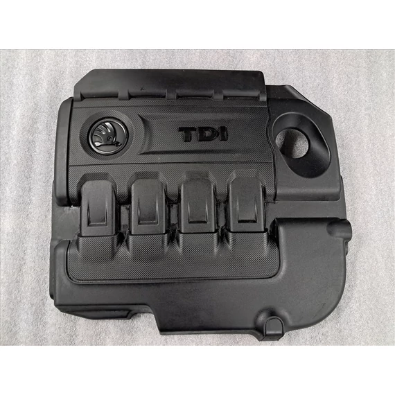 SKODA SUPERB III (3V) 1.6 CRTDI Felső motorburkolat 04L103925T