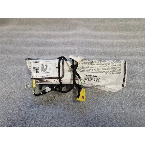 SKODA SUPERB III (3V) Bal oldallégzsák 3V0880241F