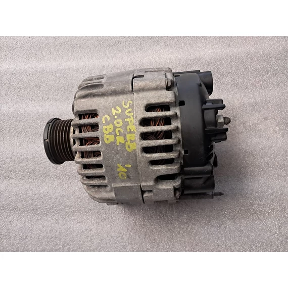 SKODA SUPERB II (3T) 2.0 CRTDI Generátor 06F903023P