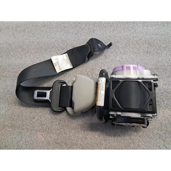 SUZUKI SWIFT V Jobb hátsó biztonsági öv 84960-52R2