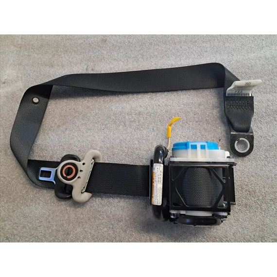 SUZUKI SWIFT V Bal első biztonsági öv 84940-52R0