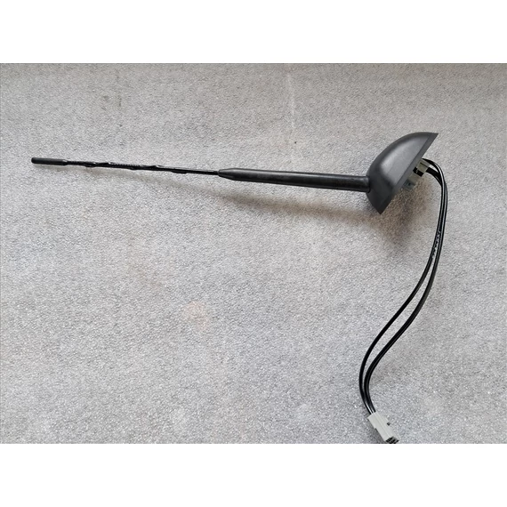 SUZUKI SWIFT V Antenna