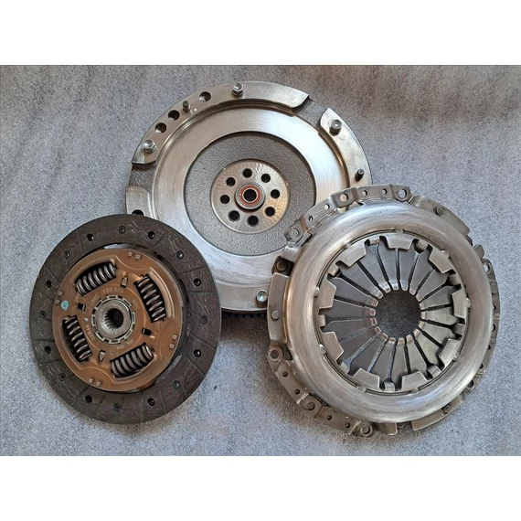 SUZUKI SWIFT V 1.0 BOOSTERJET Egytömegű lendkerék szett, kuplung szett 52R40
