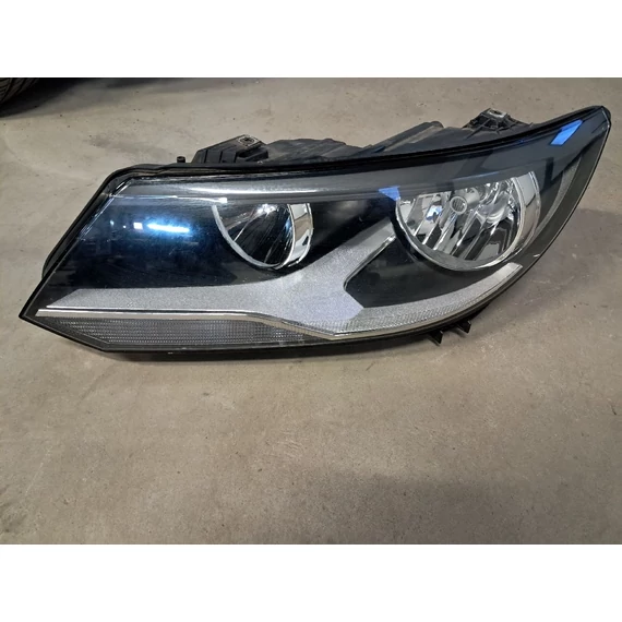 VOLKSWAGEN TIGUAN (5N) Bal fényszóró