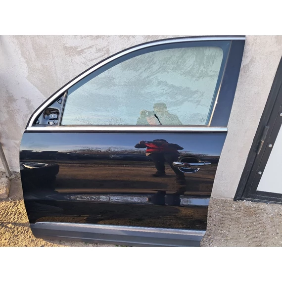 VOLKSWAGEN TIGUAN (5N) bal első ajtó LC9X