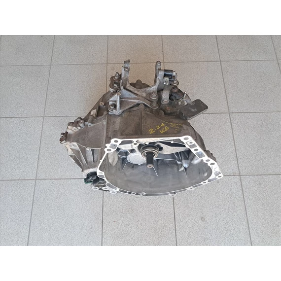 MAZDA 3 (BM) 2.2 SKYACTIV váltó D6040