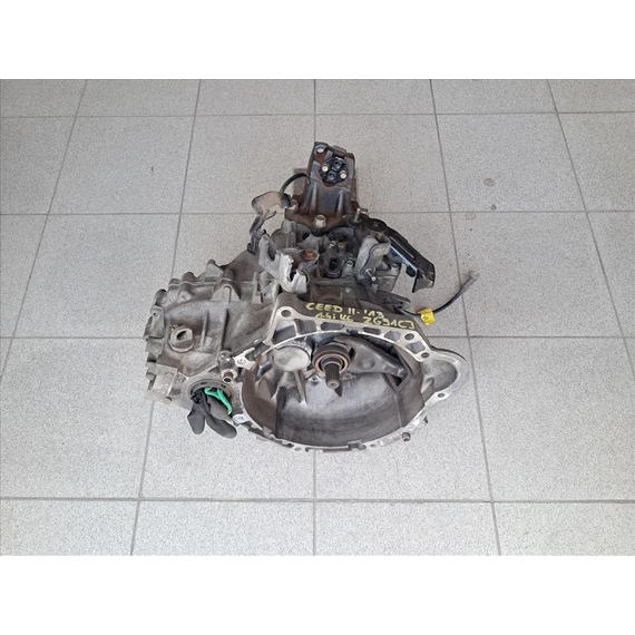 KIA CEED II (JD) 1.4 BENZIN Váltó ZG91CJ