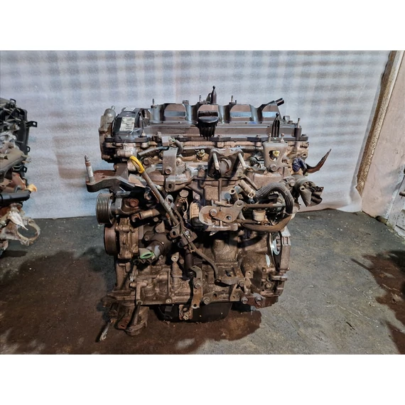 TOYOTA AVENSIS T27 2.0 D4D 1AD motor