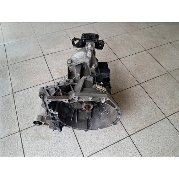FORD FIESTA VI 1.4 TDCI Váltó 8A6R7002EA