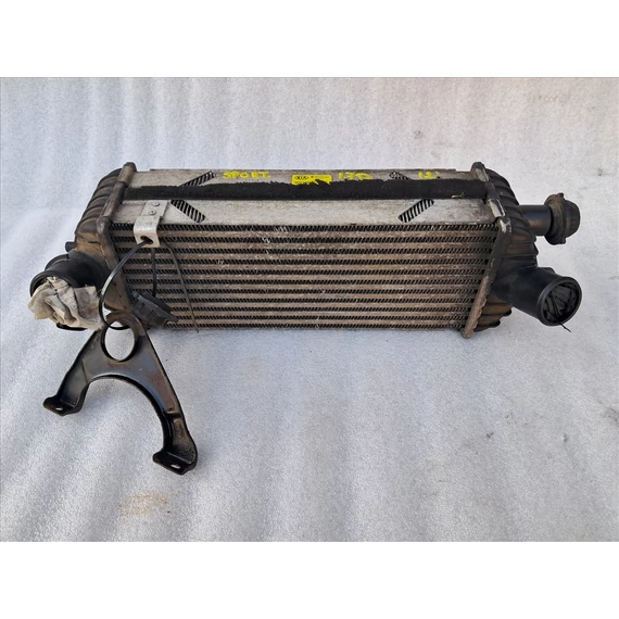 KIA SPORTAGE (SL) 1.7 CRDI Intercooler 28270-2A850