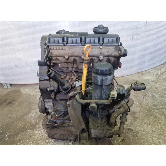 VOLKSWAGEN PASSAT B5.5 1.9 PDTDI AWX motor