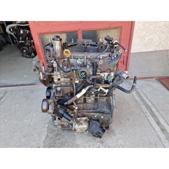 TOYOTA AURIS II 1.4 D4D 1ND Motor