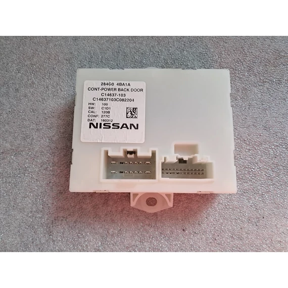 Nissan X-Trail (T32) Csomagtérajtó vezérlőegység 284G04BA1A