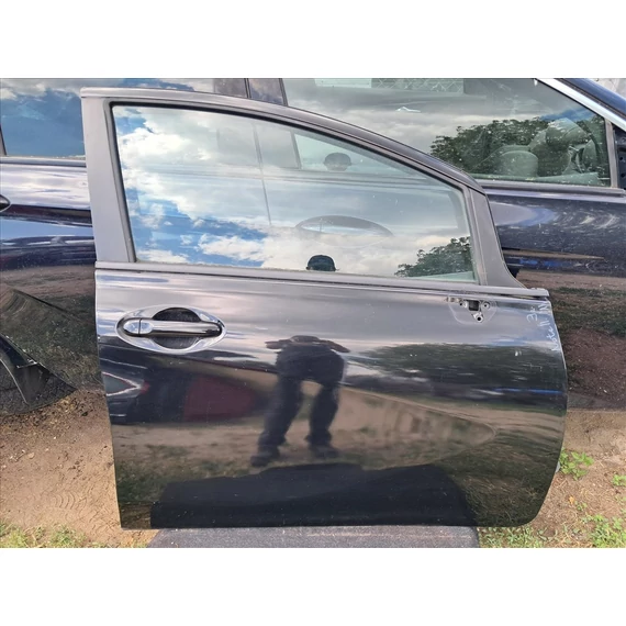 NISSAN NOTE (E12) Jobb első ajtó