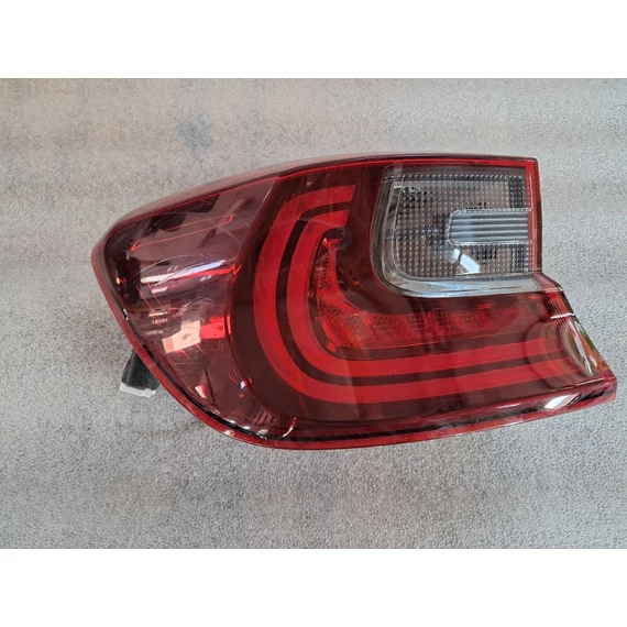 KIA CEED III (CD) bal külső hátsó lámpa 92401-J7050