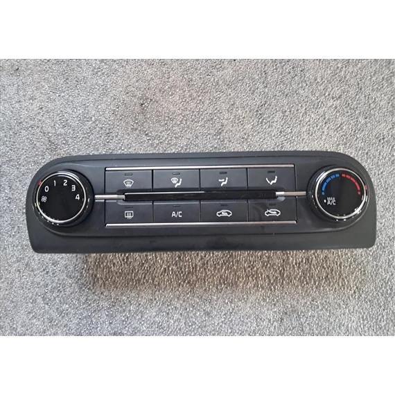 KIA CEED III (CD)  klímakapcsoló, fűtéskapcsoló 97250-J7061