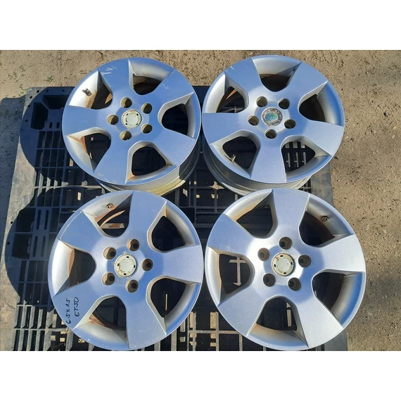 SKODA OCTAVIA II (1Z) 15"-ös alufelni szett