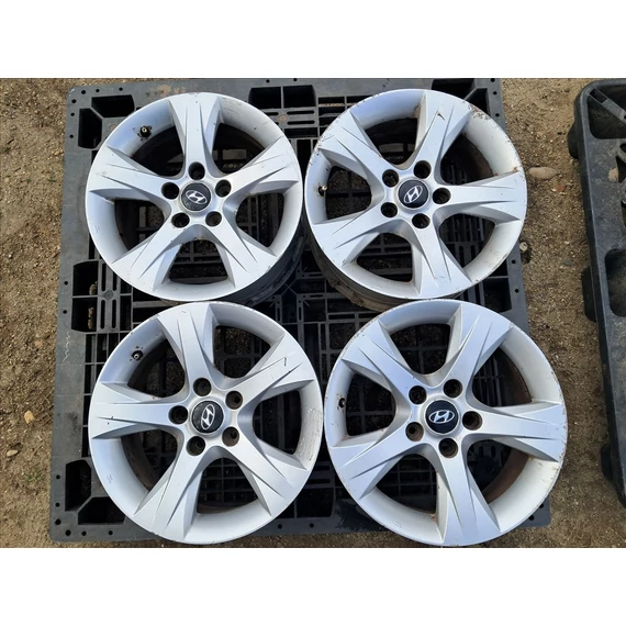 HYUNDAI I40 (VF) Gyári 16" alufelni szett