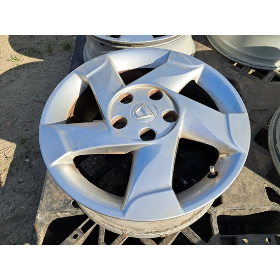 DACIA DUSTER 16"-os alufelni 1db