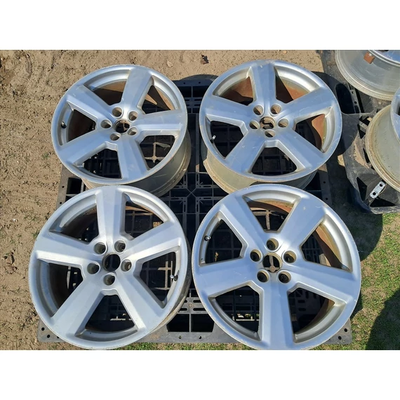 AUDI A6 18"-as alufelni garnitúra