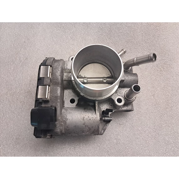 HYUNDAI I30 (GD) 1.4i G4FA Fojtószelep 35100-2B150