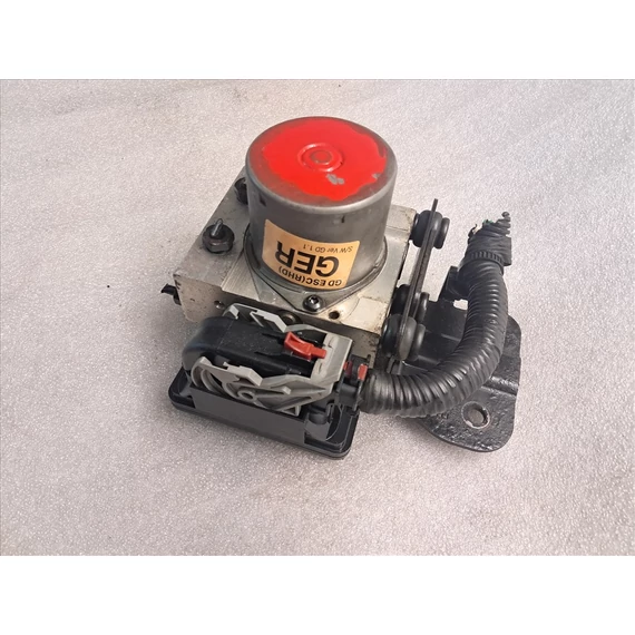 HYUNDAI I30 (GD) ABS vezérlőegység 58920-A6210 61589-45200