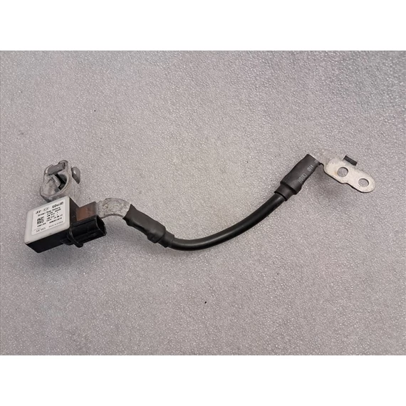 HYUNDAI I30 (GD) Negatív kábel 37180-A6000