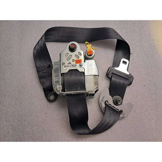 HYUNDAI I30 (GD) Bal első biztonsági öv 88810-A6100