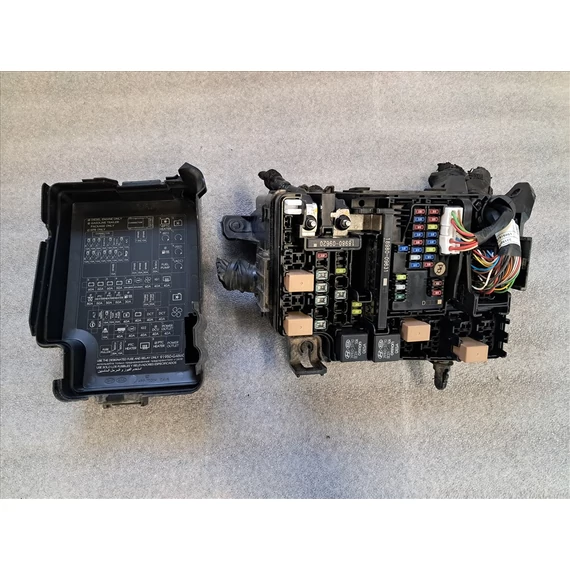 HYUNDAI I30 (PD) Biztosíték doboz 91290-G4070-08