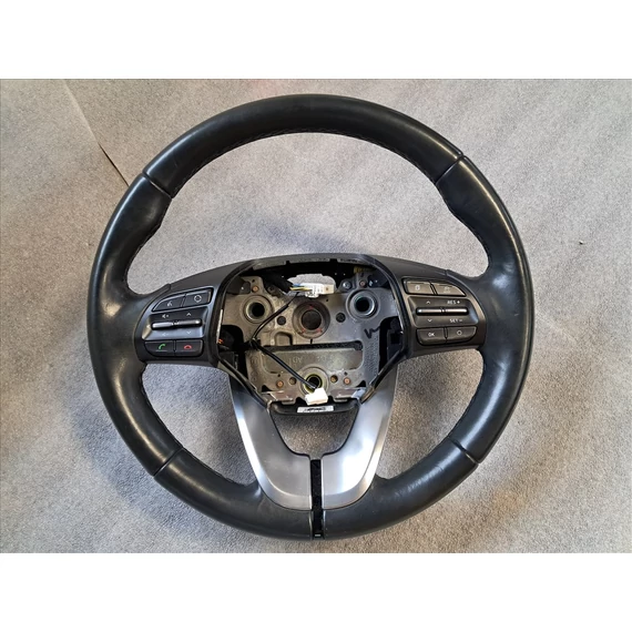 HYUNDAI I30 (PD) Multikormány