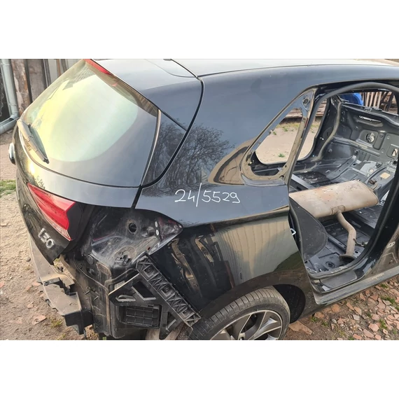 HYUNDAI I30 (PD) jobb hátsó sárvédő negyed