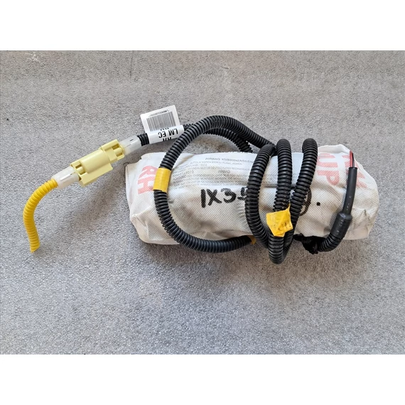 HYUNDAI IX35 Jobb oldallégzsák 889202Y000