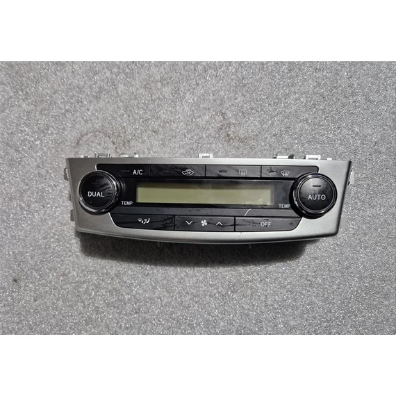 TOYOTA AVENSIS T27 Klímakapcsoló, fűtéskapcsoló 55900-05540