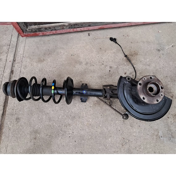 DACIA DUSTER II 1.6 benzin Jobb gólyaláb csonkállvánnyal