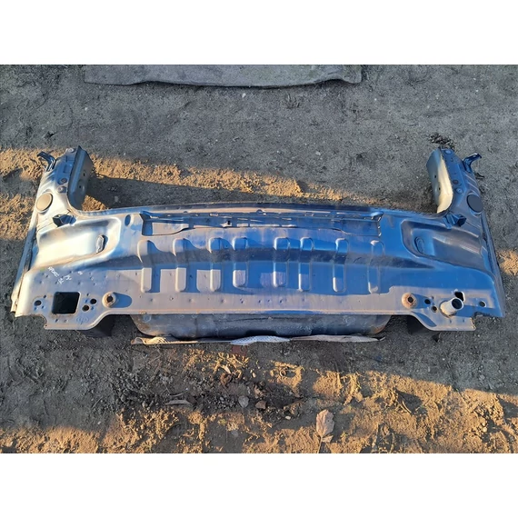 KIA SPORTAGE (SL) Hátfal