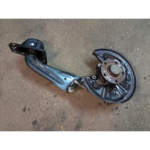 SKODA SUPERB III (3V) Bal hátsó lengőkar, csonkállvány