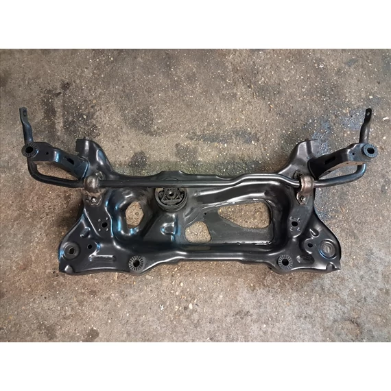 SKODA SUPERB III (3V) Bölcső