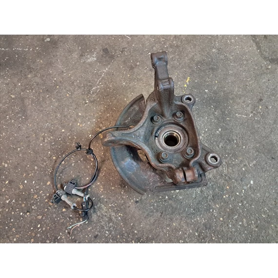 MAZDA 3 (BM) 2.2 SKYACTIV Bal első csonkállvány